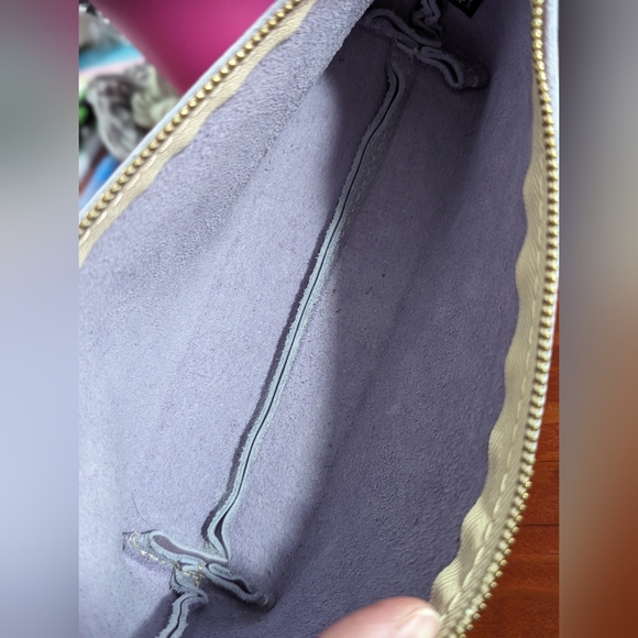 Portland Leather Eclipse Makeup Bag lavender 🪻 🌈 🦄 - Picture 2 of 5